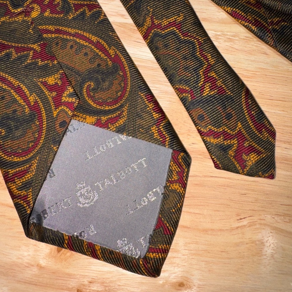 Robert Talbott Silk Tie Brown Red Gold Paisley Hand Sewn USA Ancient Madder - Picture 5 of 14